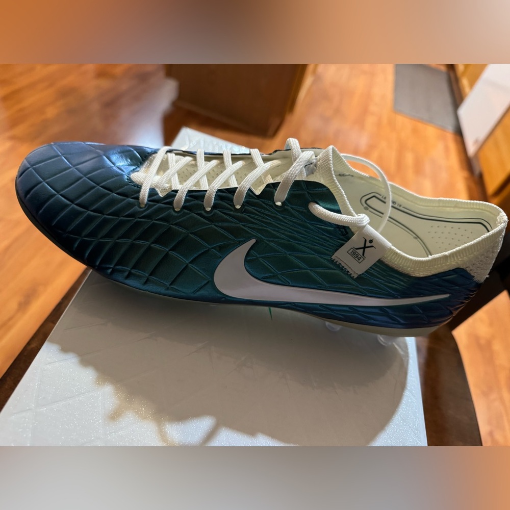 Nike Legend 10 Elite AG- Pro 30
